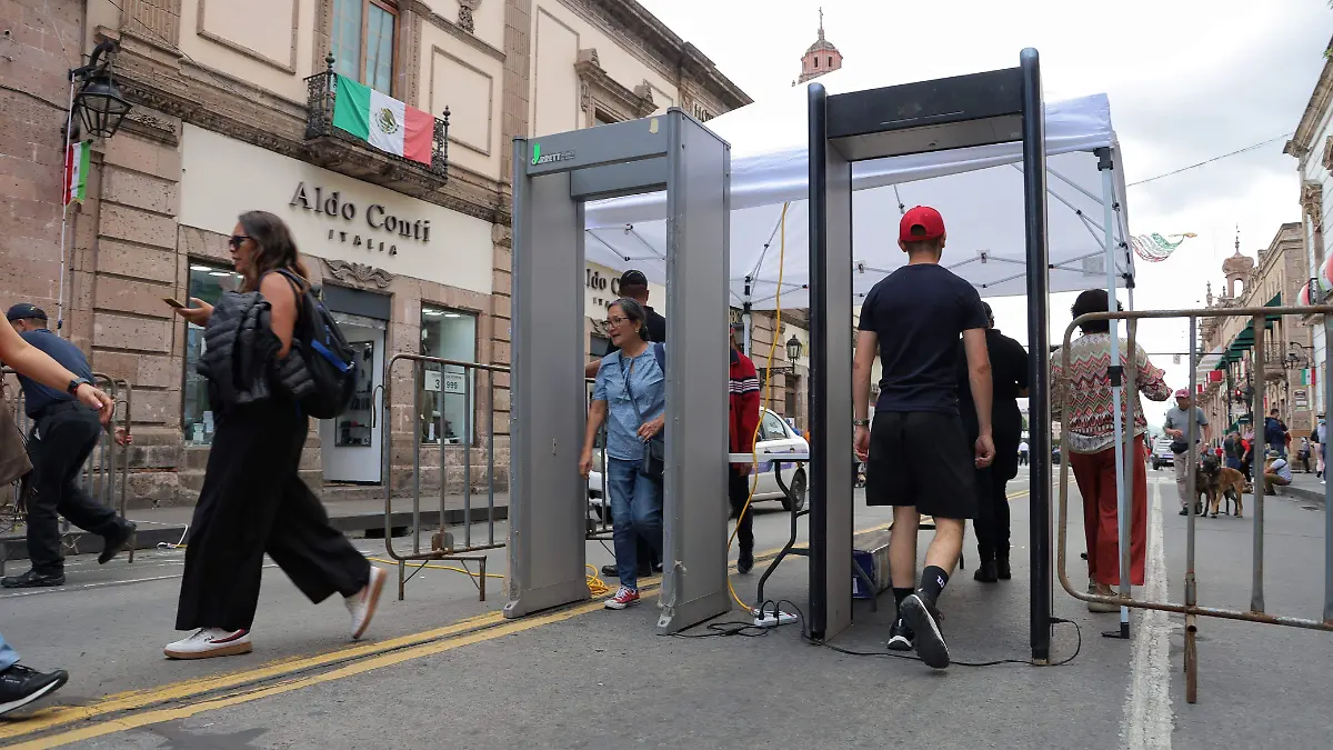 Accesos al desfile de Morelia 30/sep