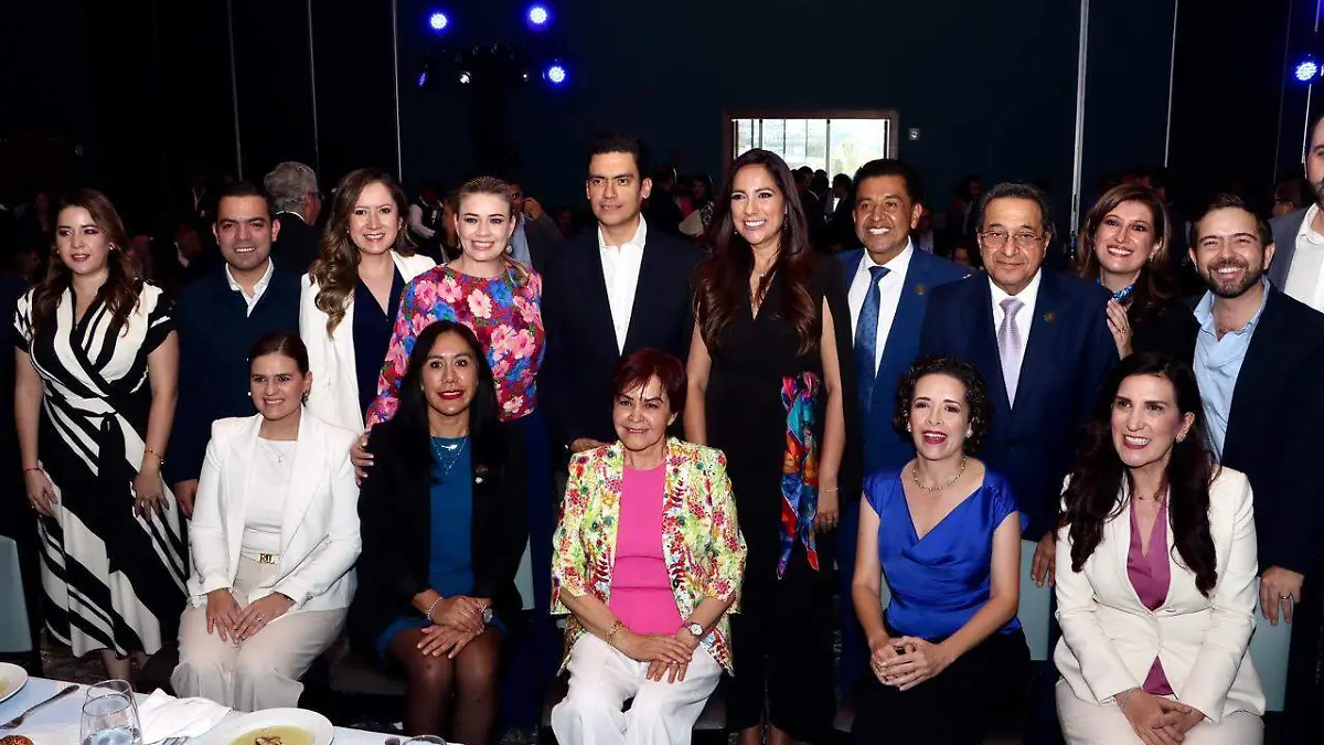 PAN rinde informe y promete defender a Guanajuato